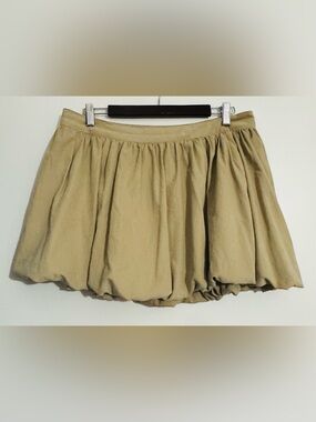 Like New - Zara Taupe Balloon Bubble Mini Skirt | Size Large |